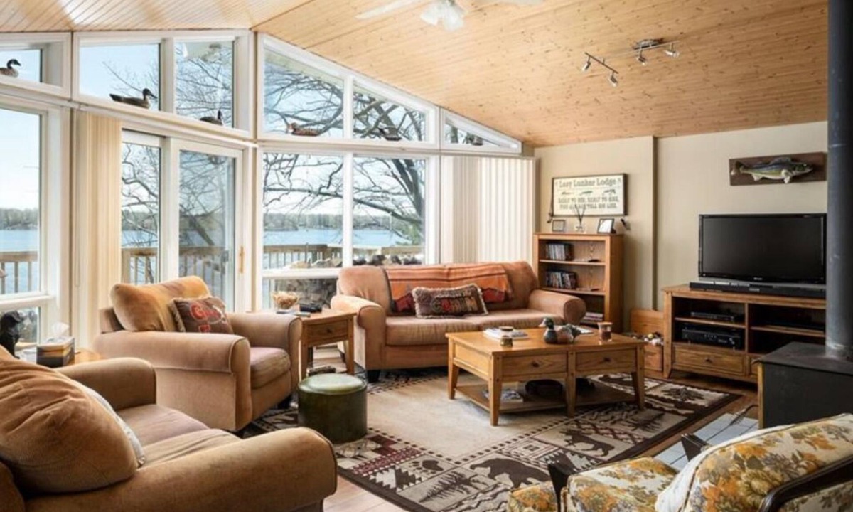 Otonabee-South Monaghan Cottage | Waterfront Island Cottage - 4 Seasons