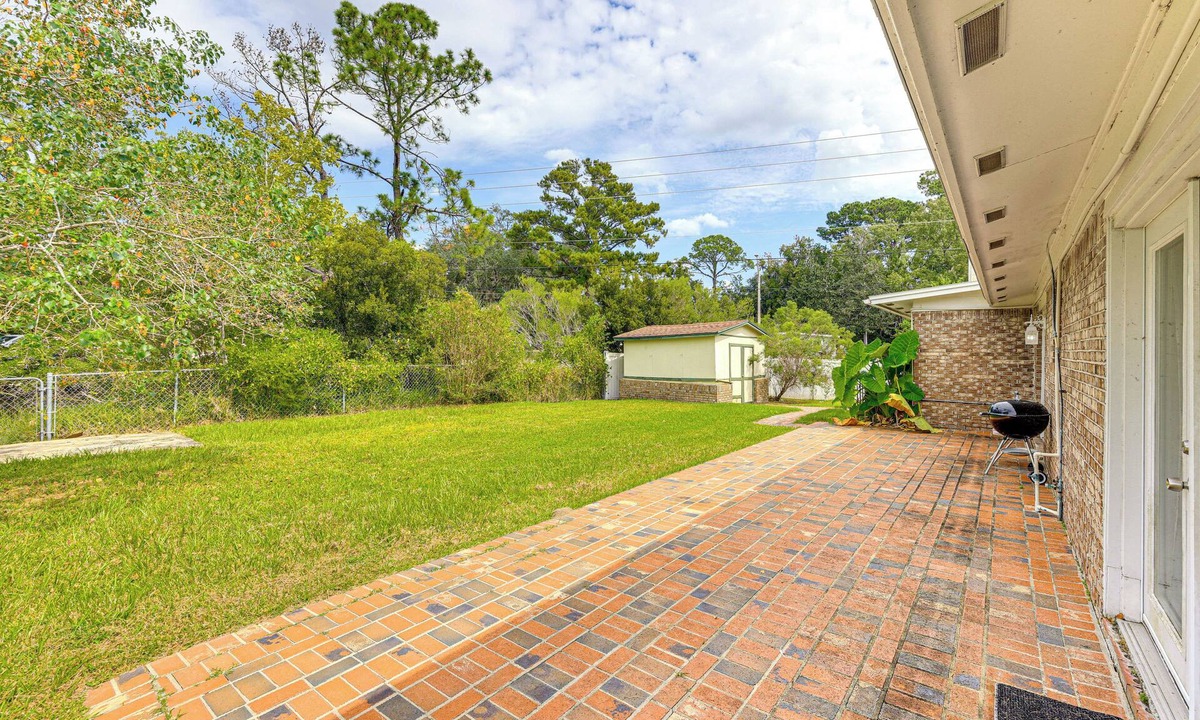 Highlands House | Waterfront JAX Townhome w/River Access!