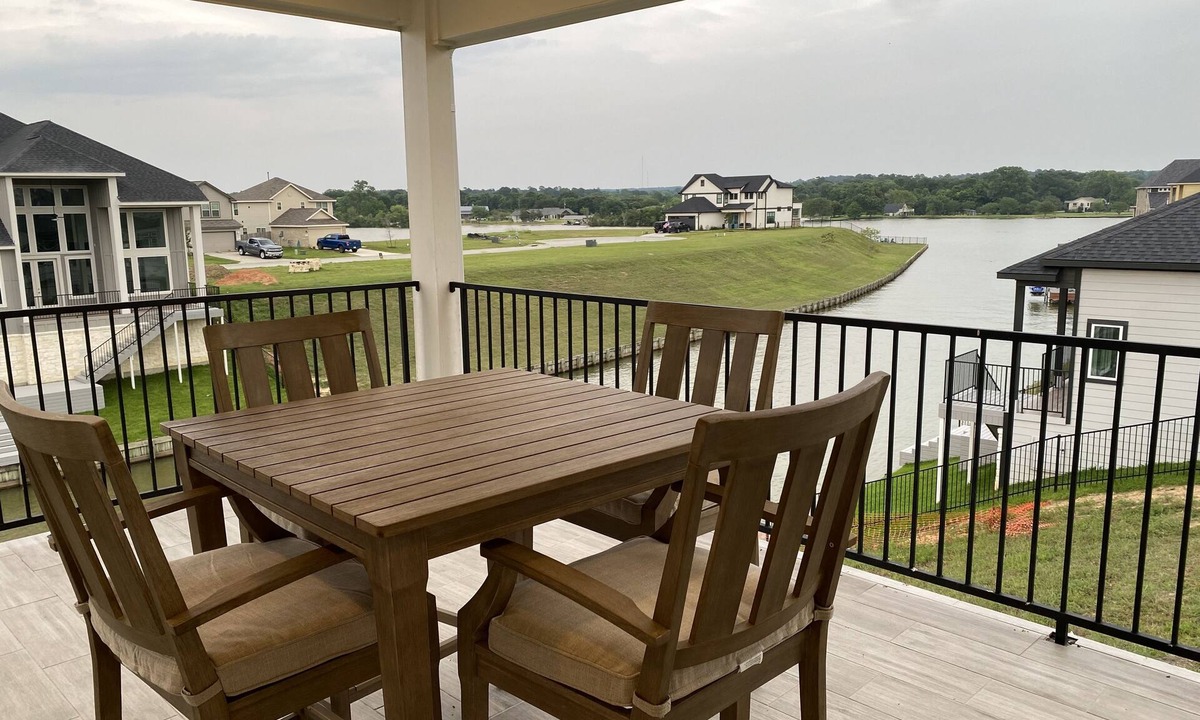 French Quarter House | Waterfront Lake Conroe Luxury Home, 8 Beds, Private Dock