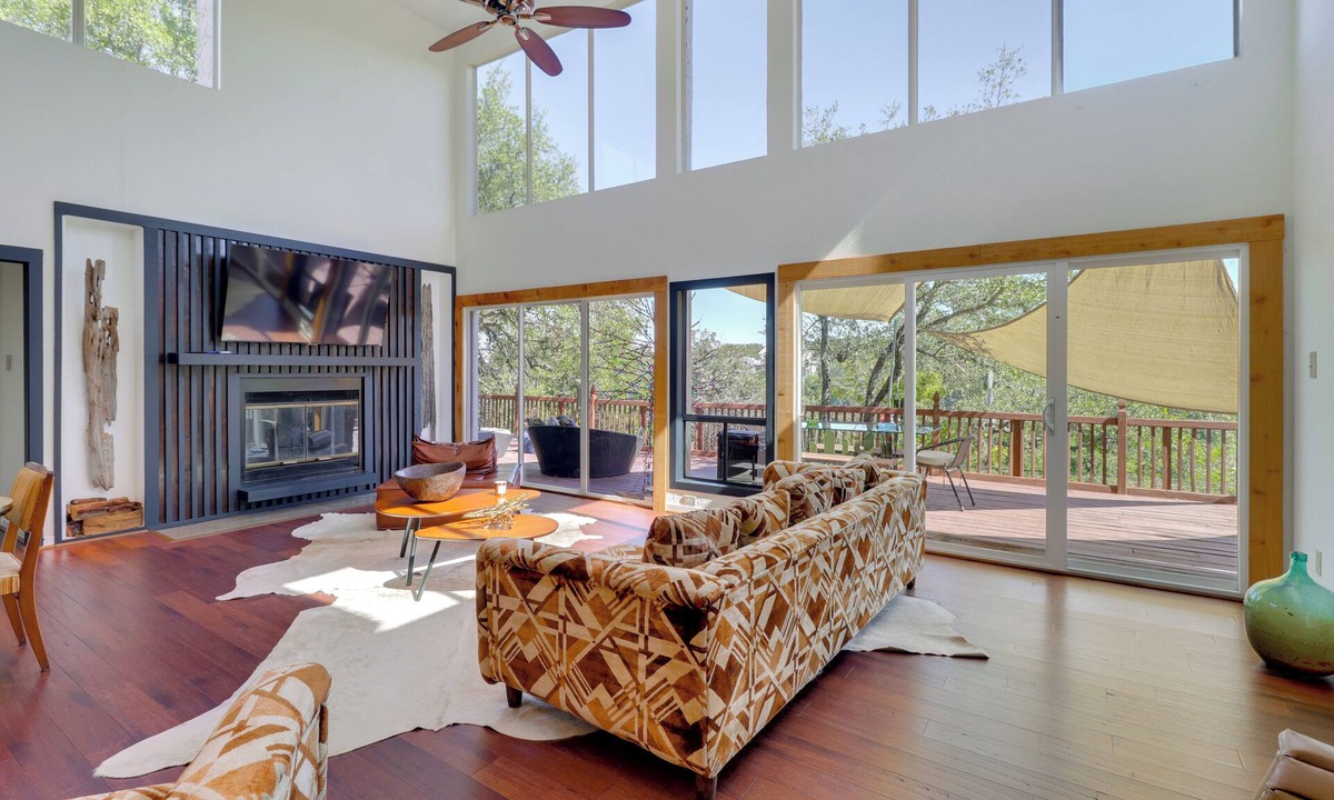 Briarcliff House | Waterfront Lake Travis Luxury Home w/Large Deck!