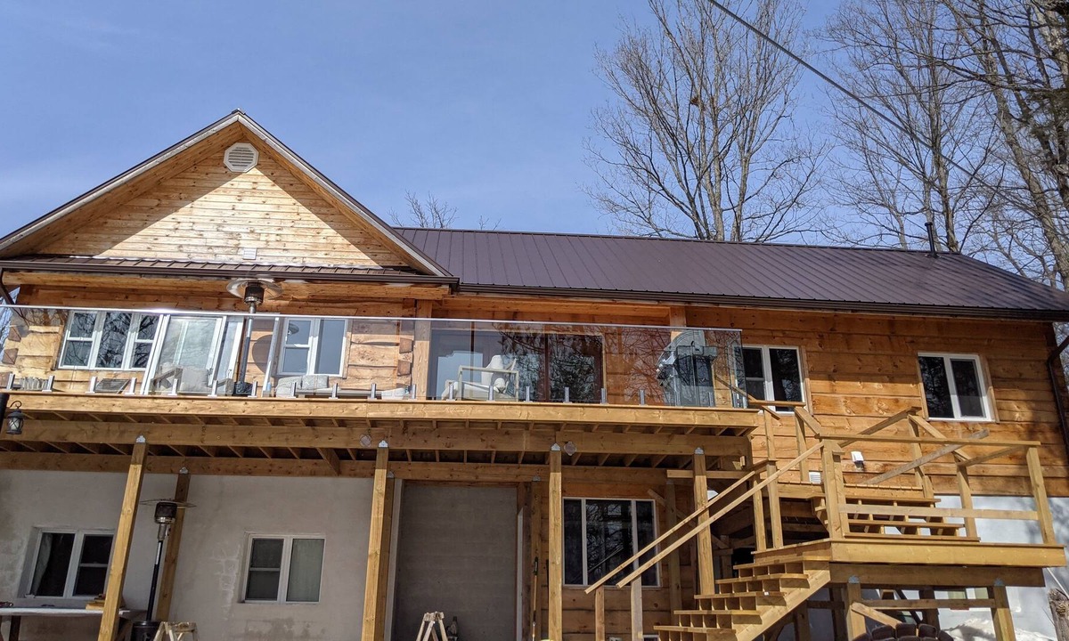Severn Cottage | Waterfront Log Home - 5 bdrm - Spa retreat