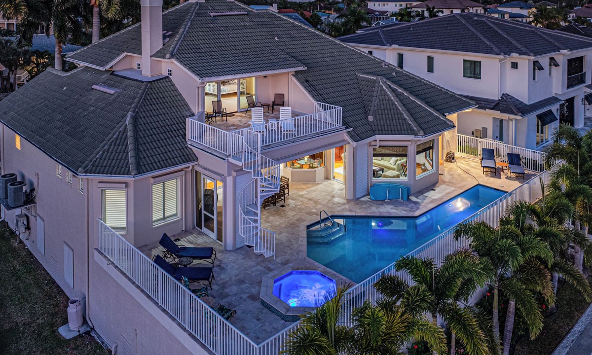 Vanderbilt Beach House | Waterfront Luxury Mansion | Pool & Spa w/Bay Views