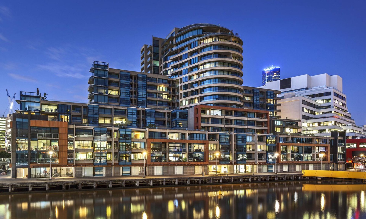 Docklands Apartment | Waterfront Melbourne Apartments
