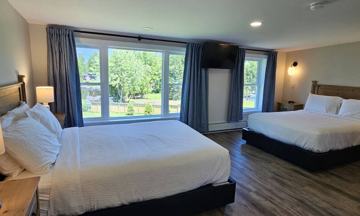 Greenville Junction Hotel | Waterfront Motel-Lake Access-Direct ATV Access