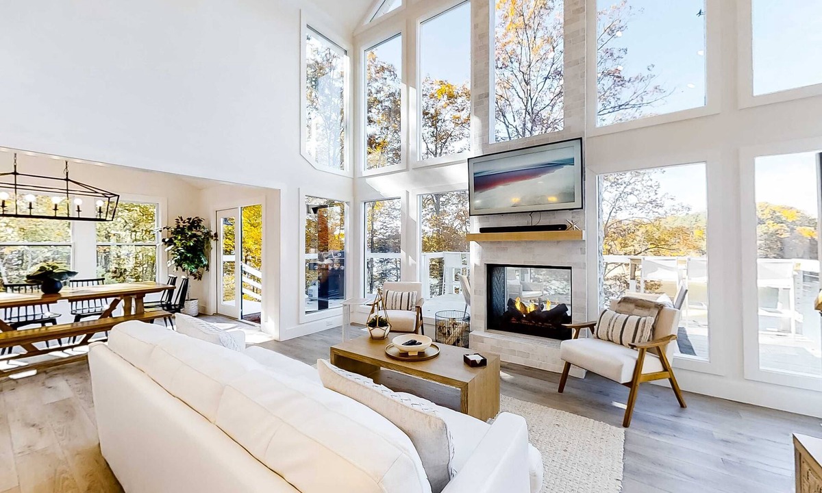 Maynardville House | Waterfront Norris Lake Gem, Sleep 11, Dock, Fire Pit