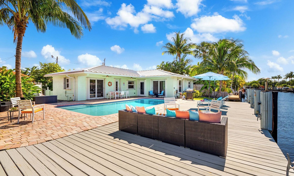 Wilton Manors House | Waterfront Oasis w/Pool + Sunset Views & Dock
