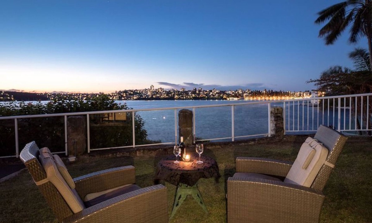 Manly Apartment | Waterfront on Manly Harbour