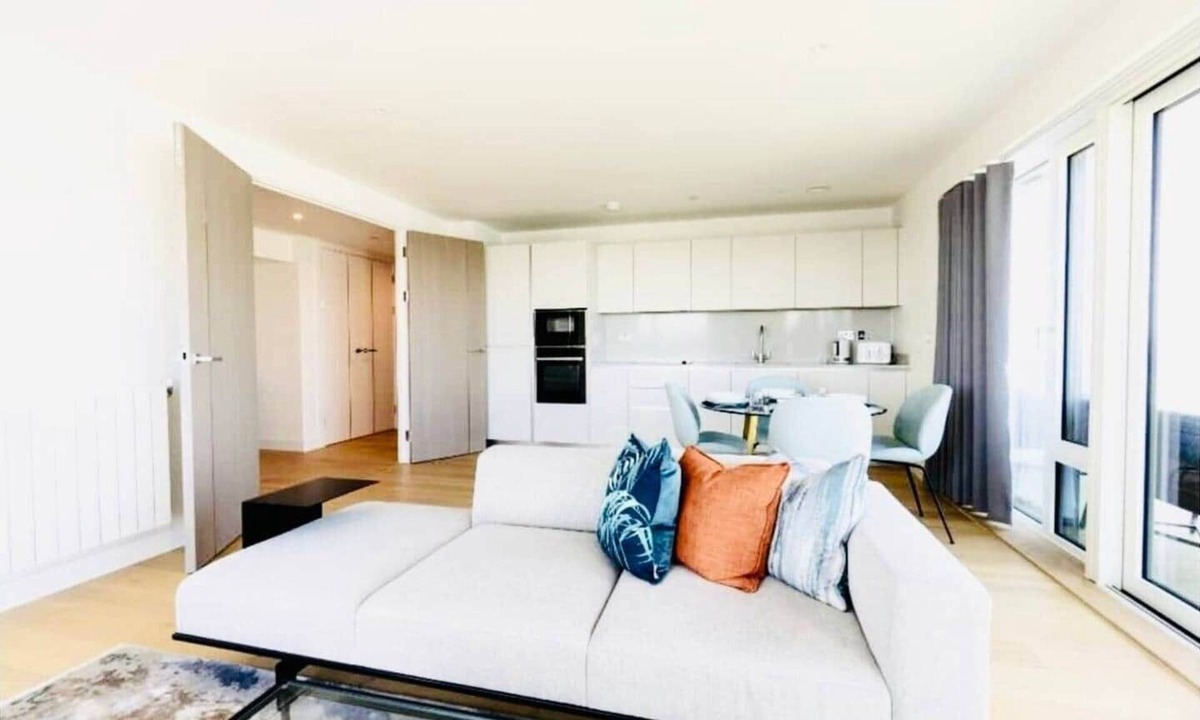 Woolwich Apartment | Waterfront penthouse | 2BR | 2.5BA | 2floors