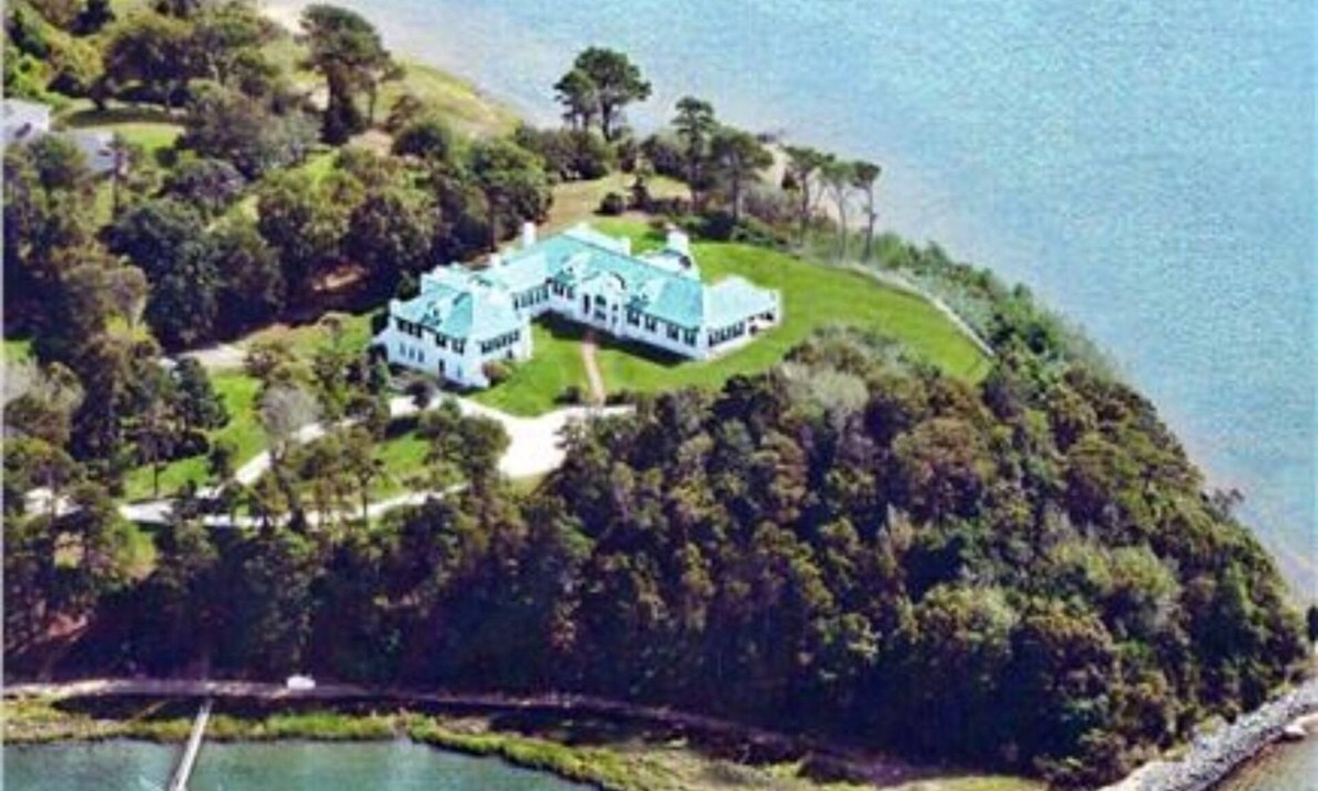 South Orleans House | Waterfront. Private beach. Pool. Estate has it all!