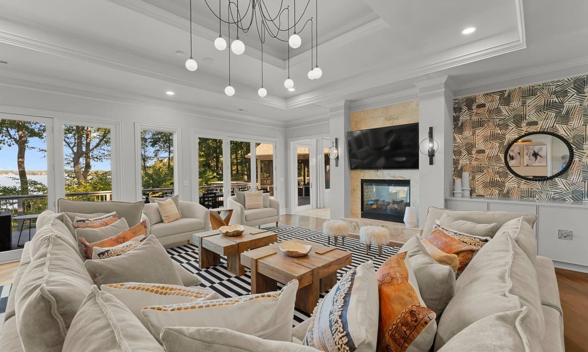Denver House | Waterfront & Private Dock Retreat | Modern Masterpiece by AvantStay