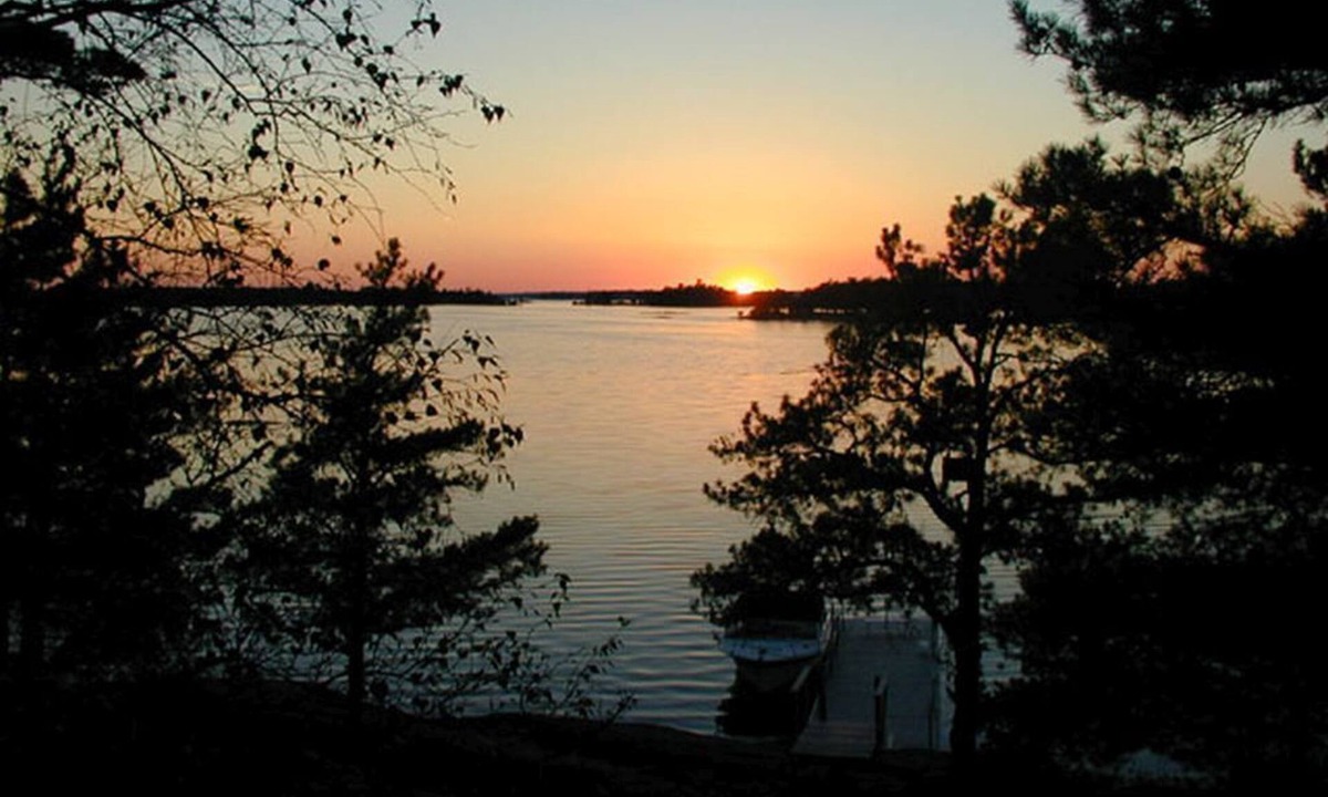 Redwood Cottage | Waterfront Property-1000 islands NY (Alexandria Bay)
