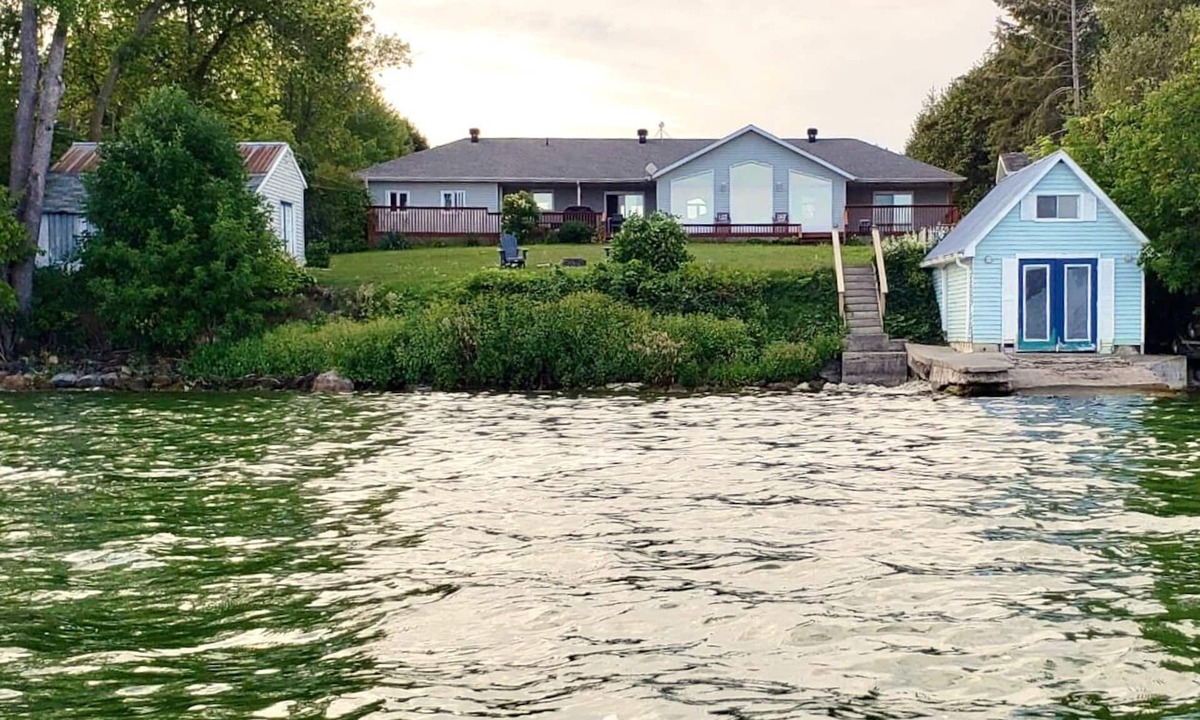 Adolphustown House | Waterfront Retreat: Luxe & Modern Spa Inspired