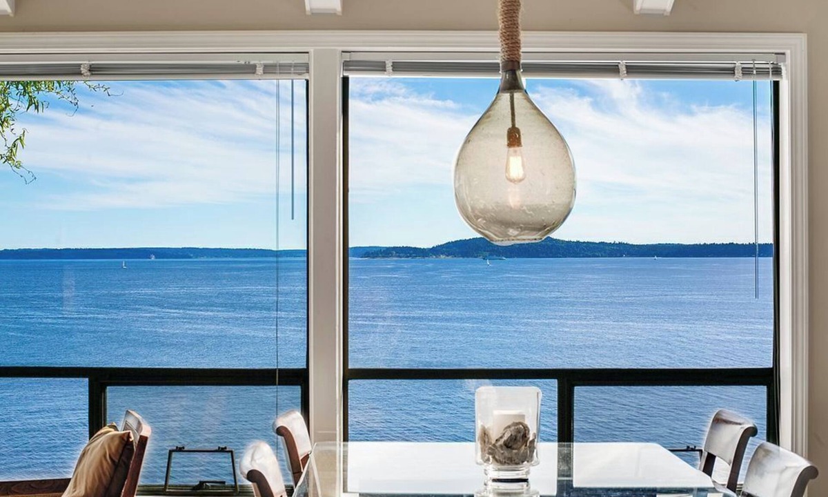 Briarcliff House | Waterfront Sanctuary with Panoramic Views