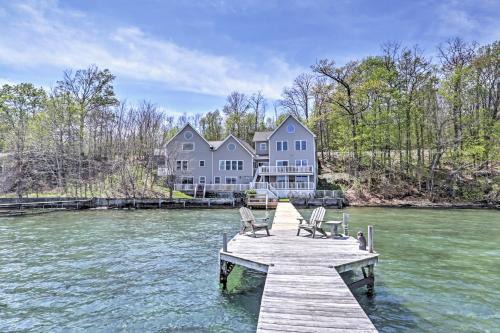 Geneva House | Waterfront Seneca Lake House: Fire Pit + Boat Dock