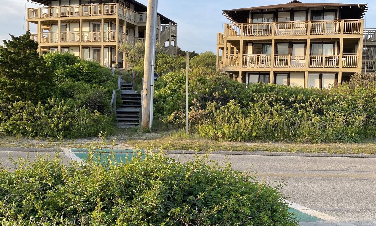 North Truro Apartment | Waterfront Studio/Condo/Beach Access