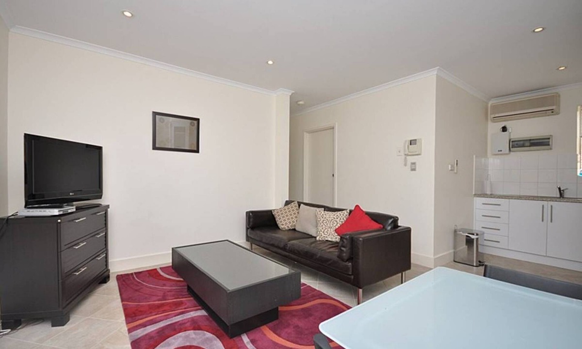 Largs Bay Apartment | Waterfront Unit in Largs Bay