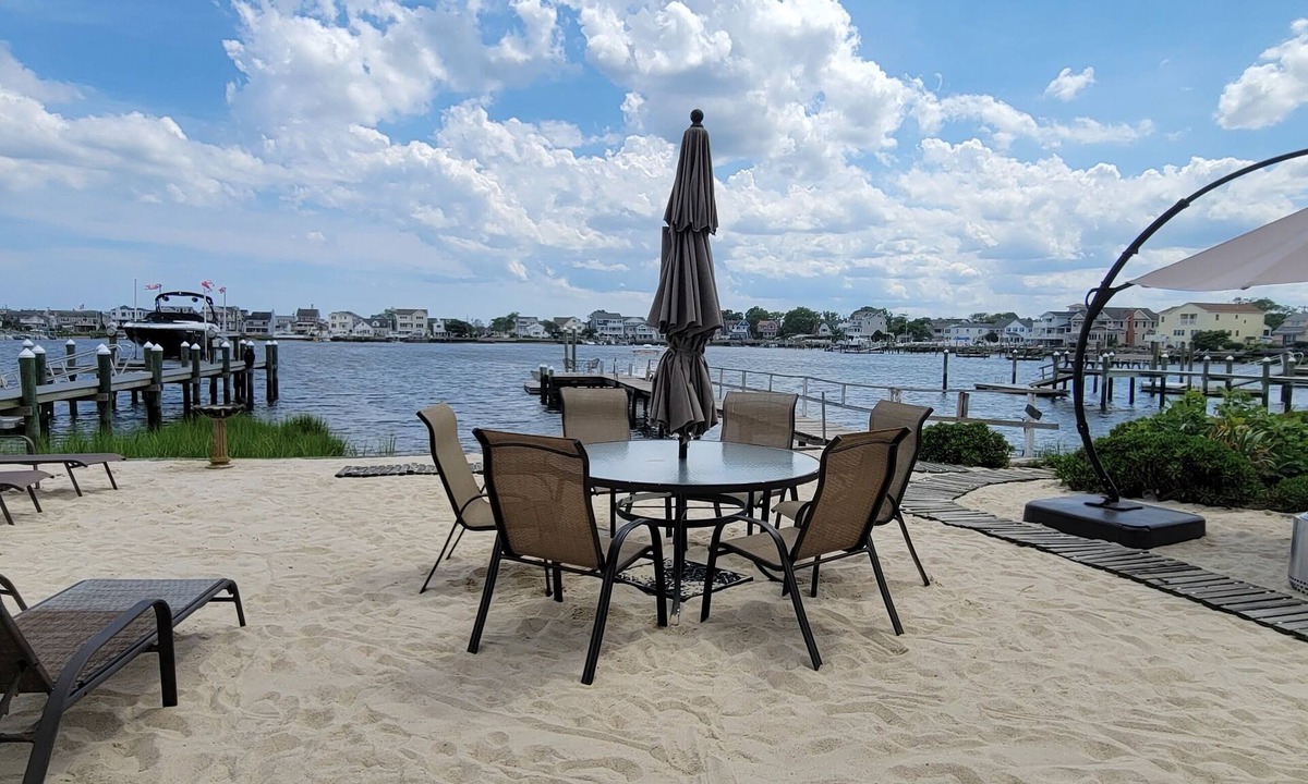 Point Pleasant Beach House | Waterfront Beach House