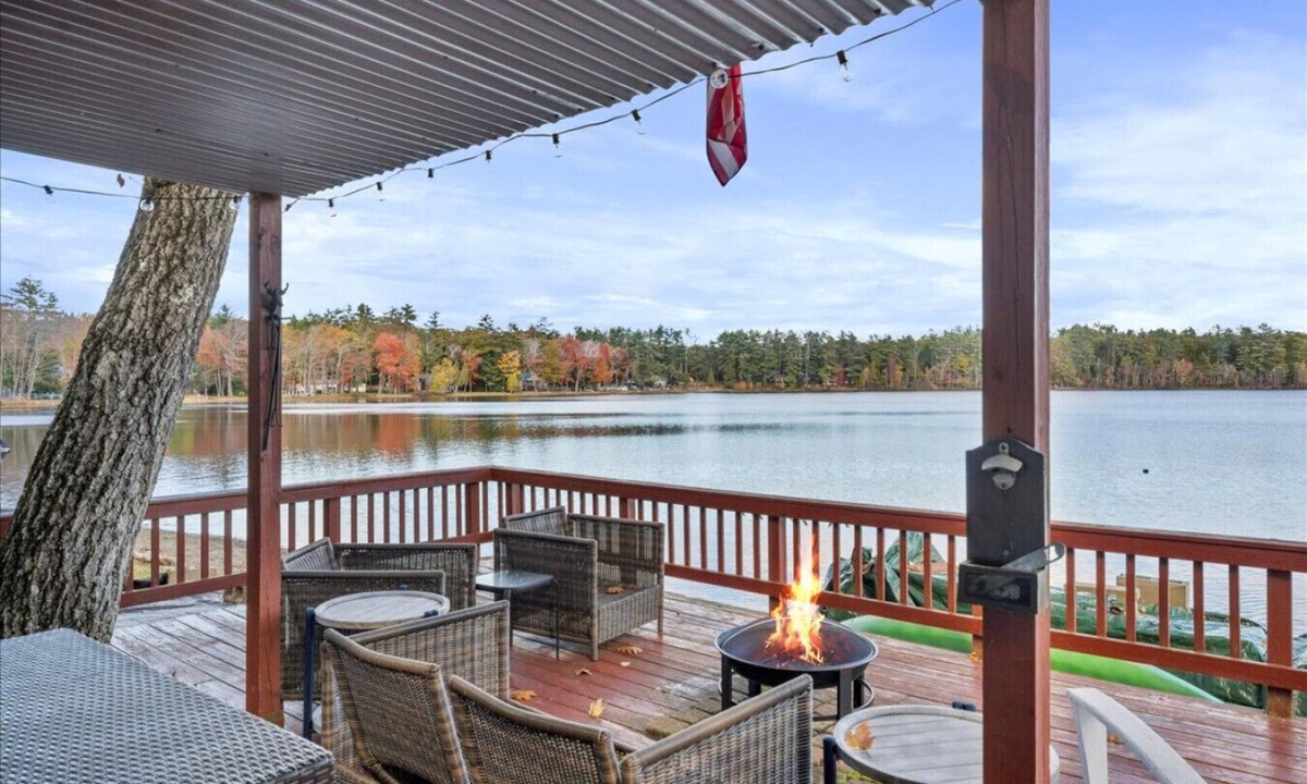 Acton House | Waterfront w/Prvt Dock & Firepit | Sleeps 8