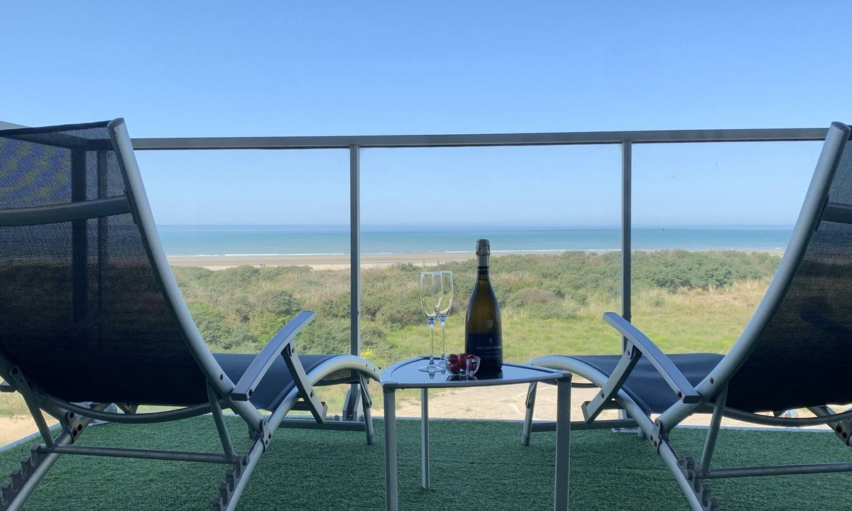 Berck-sur-Mer Apartment | Waterfront waterfront 5m from the beach with wifi