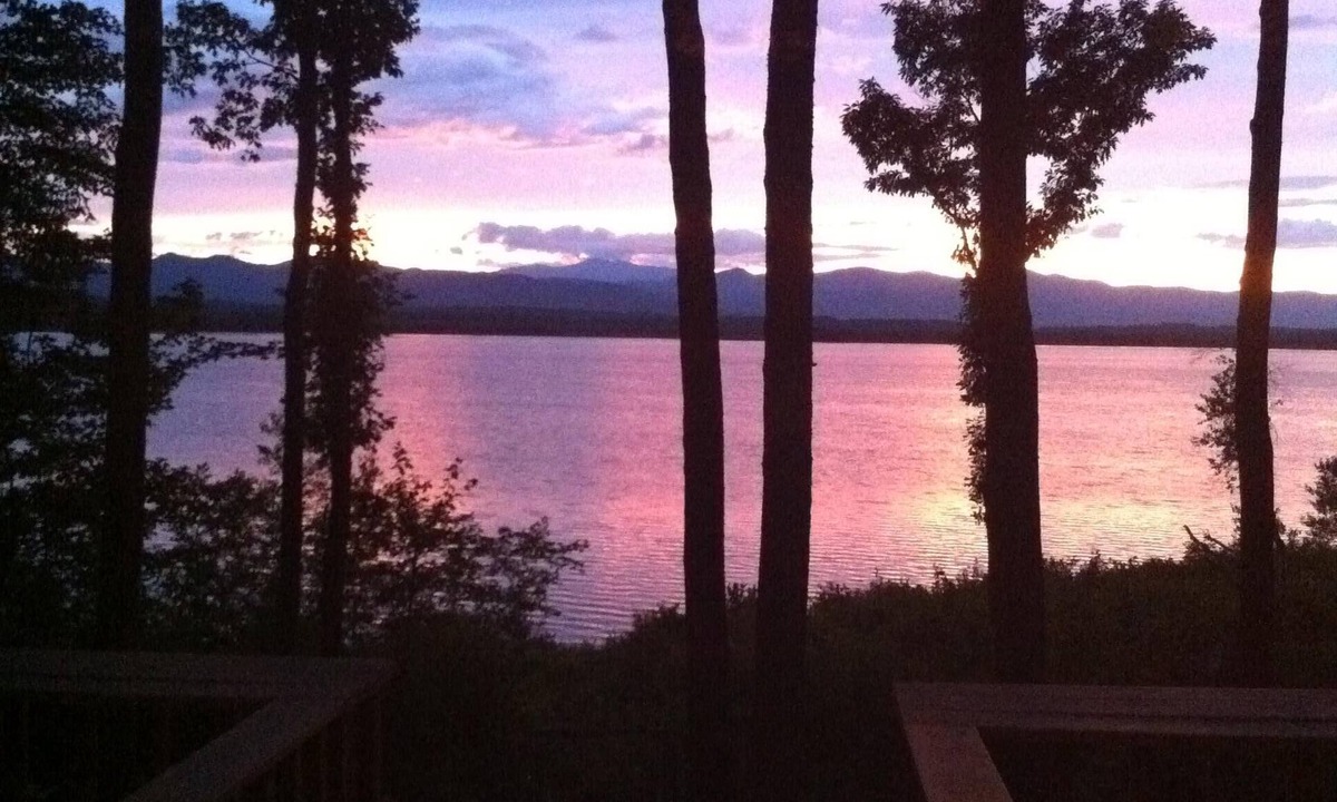 Fryeburg House | Waterfront White Mountain View Paradise