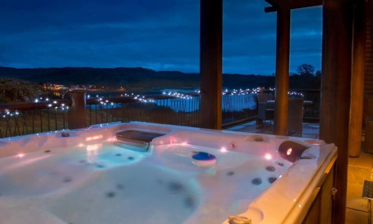 Lochinver Cabin | Waterloo House