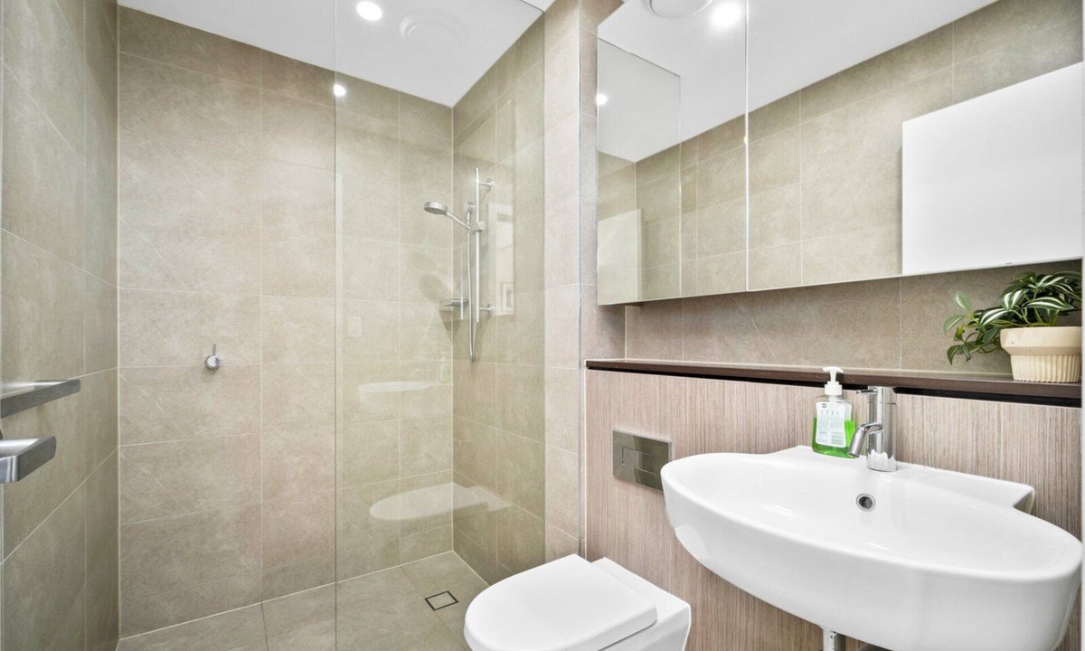 Waterloo Apartment | Waterloo Serenity Suite