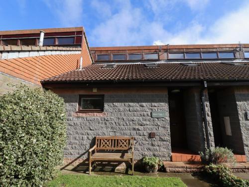 Embleton House | Waters Edge