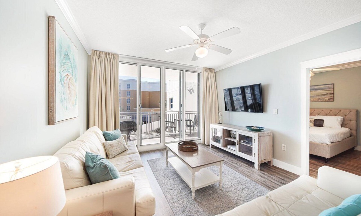 Fort Walton Beach Condo | Waterscape A317 ~ 2BR + Bunkroom ~ Beach Service!