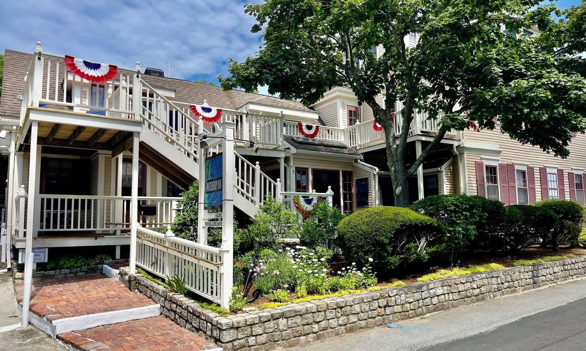 Provincetown House | Watership Inn