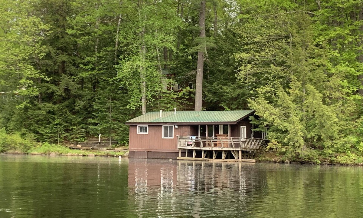 Woodsville Cottage | Waterside Cottage - Unique Setting and Experience - White Mountains, NH