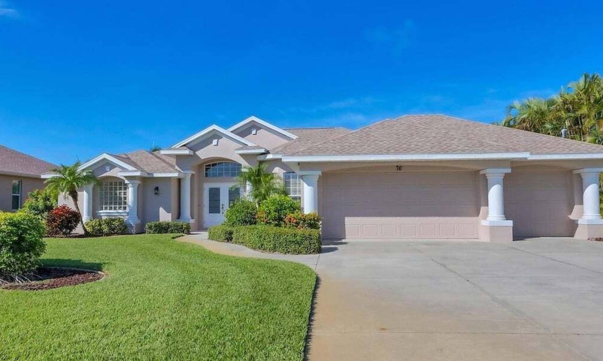 Pine Valley House | Waterside Retreat - Beautiful south facing Rotonda waterfront home with pool