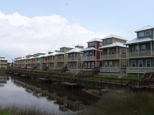Waterside Village House | Waterside Village Cottage 3218