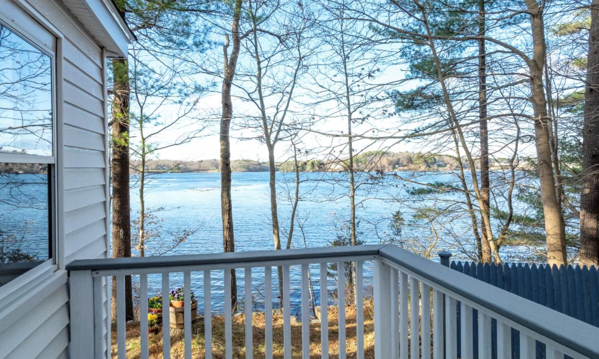 Kittery House | Waterview Cottage in Kittery Point