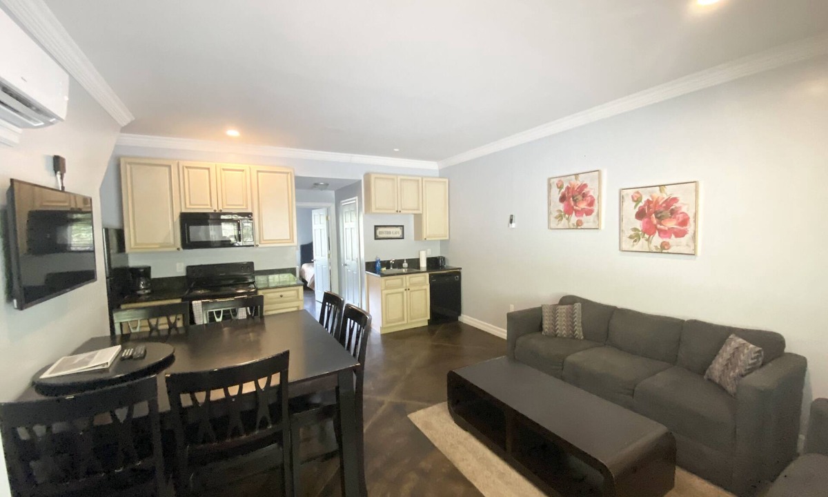 Watkins Glen Condo | Watkins Glen 3-Bedroom Suites Unit 2