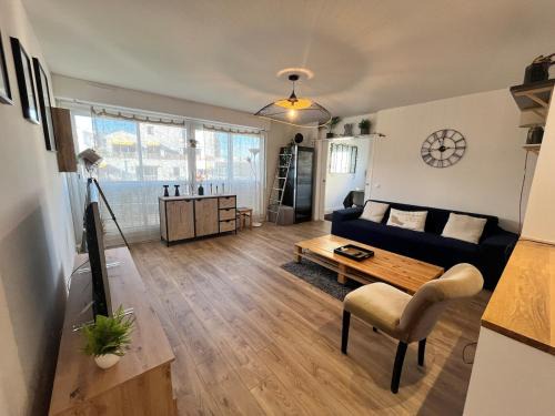 Ile de Nantes Palais des Congres Apartment | Wattignies 4 people TV and WiFi