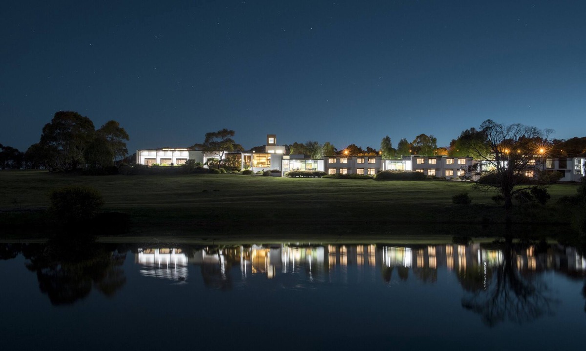 Waurn Ponds Hotel | Waurn Ponds Estate