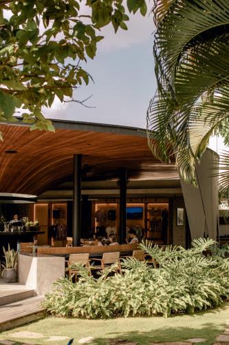 Berawa Resort | Wave House Resort Canggu