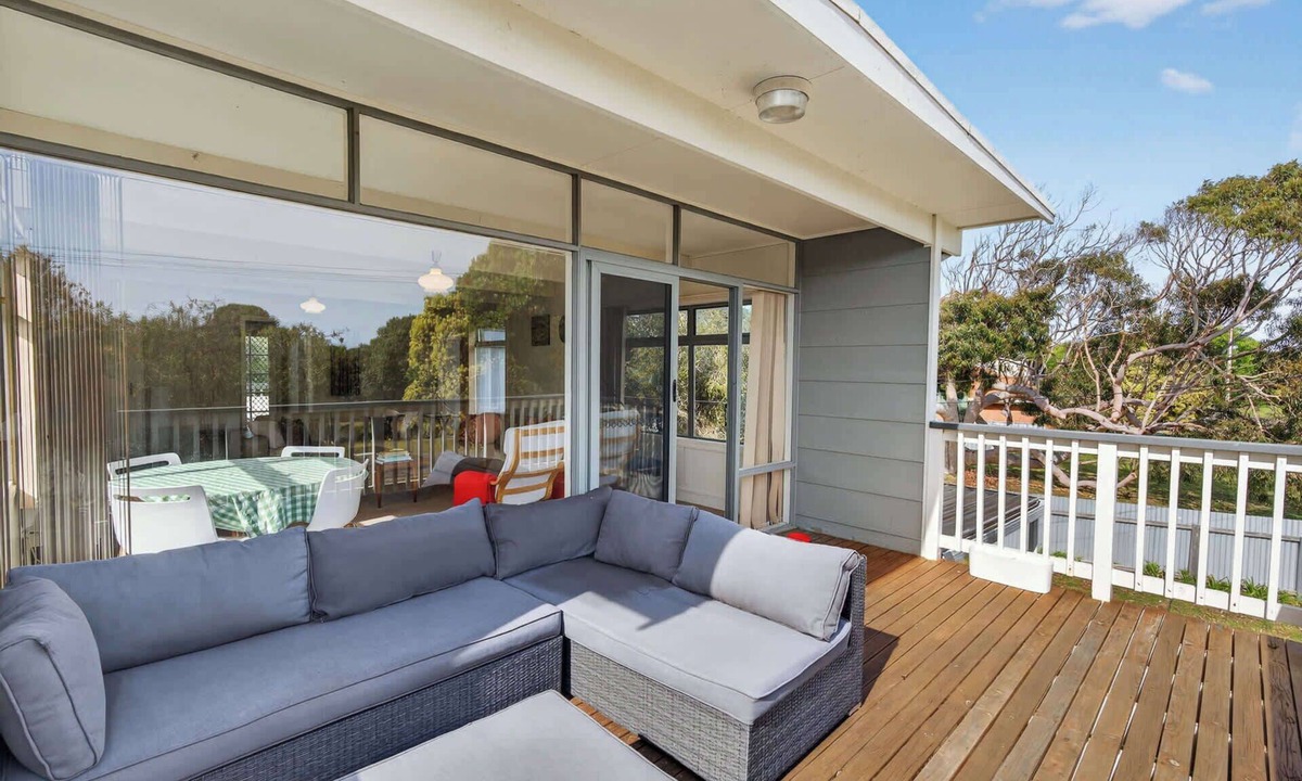 Goolwa South House | Wave & Willow Shack - McKinnon