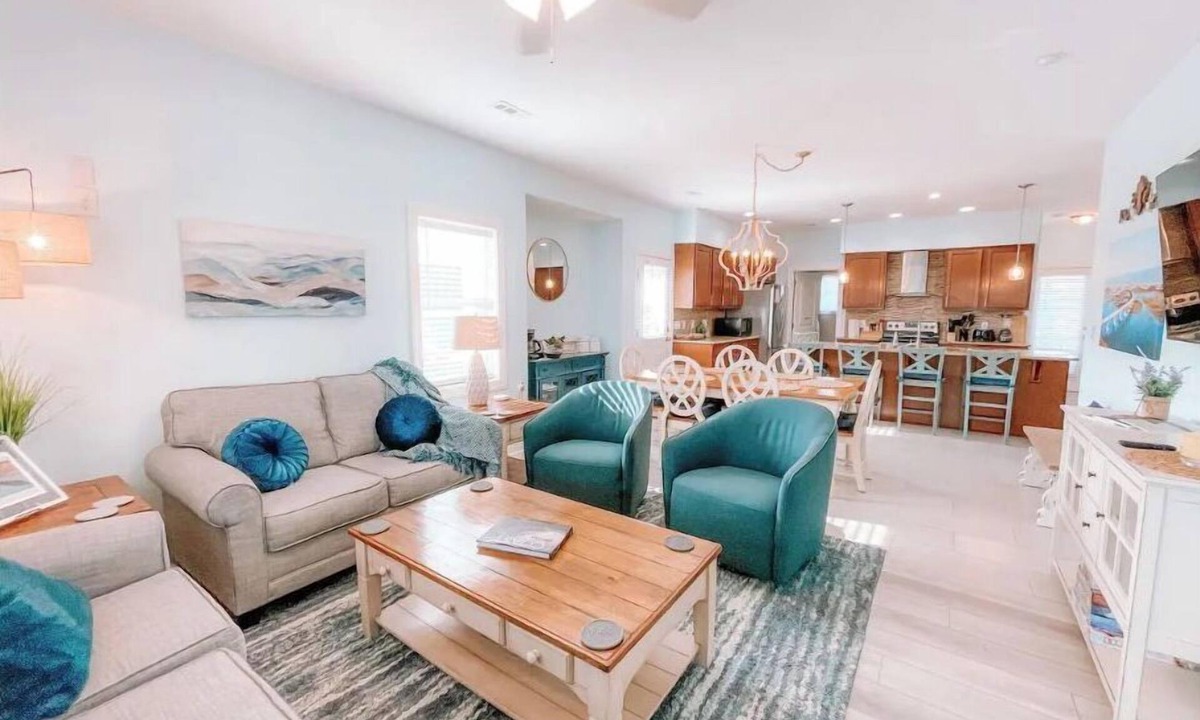 Village of Stump Sound Cottage | Waverly Cottage - Your Topsail Island getaway