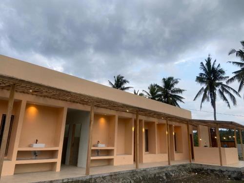 Selong Belanak Hostel | Wavez Lombok Hostel