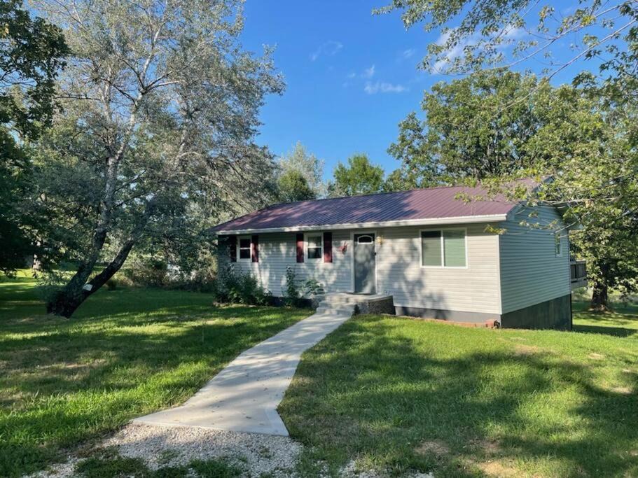 Waynesville House | Waynesville 3 Bedroom home, 8 minutes from base