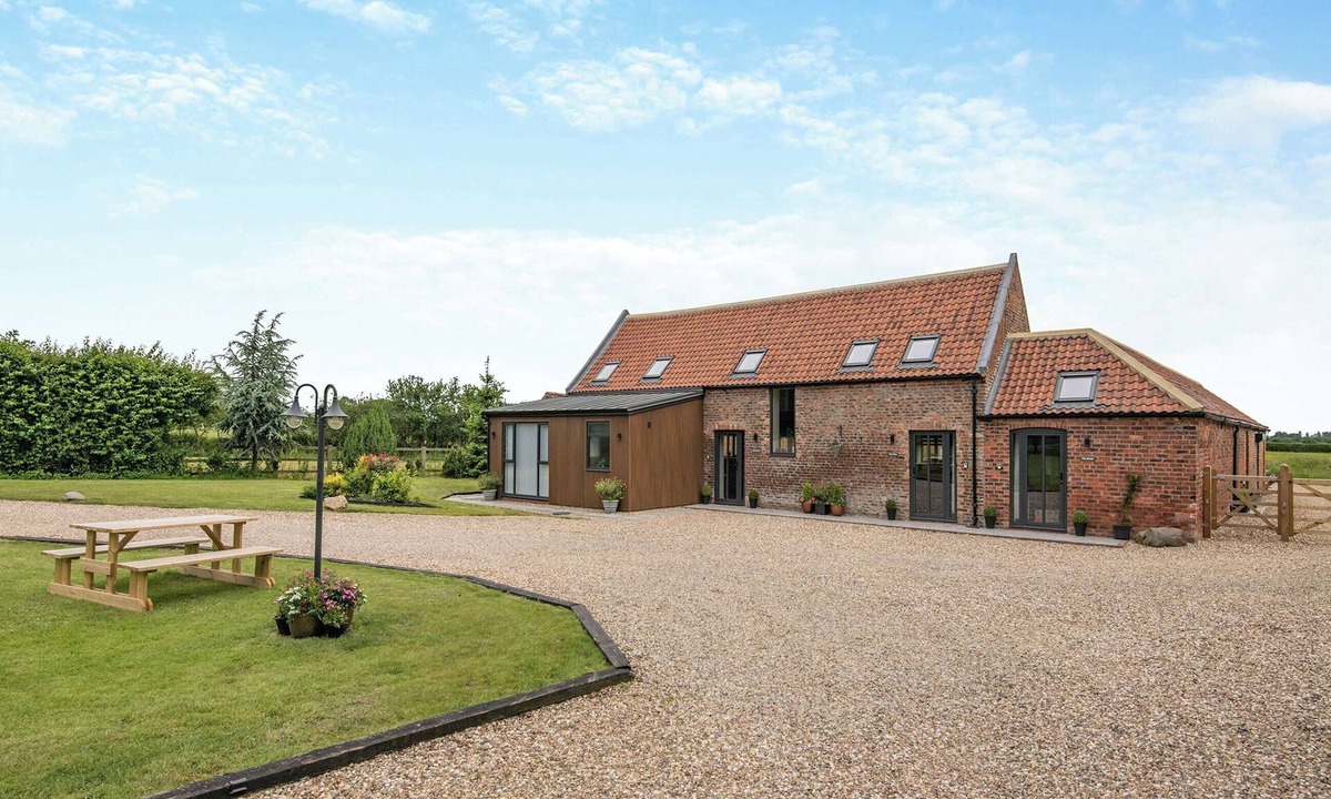 Arnold Cottage | We just love this romantic barn conversion.