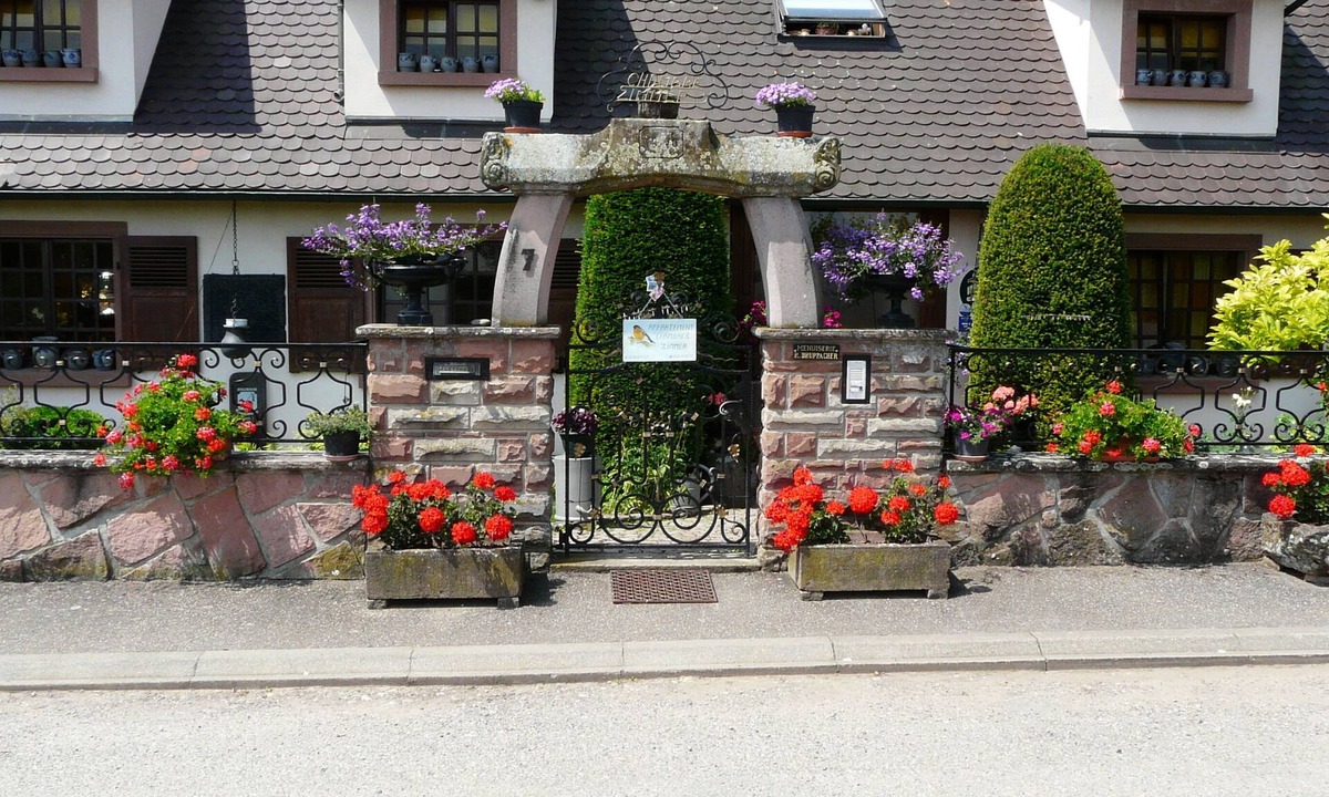 Beblenheim Bed & Breakfast | We offer four guest rooms in our quiet house.