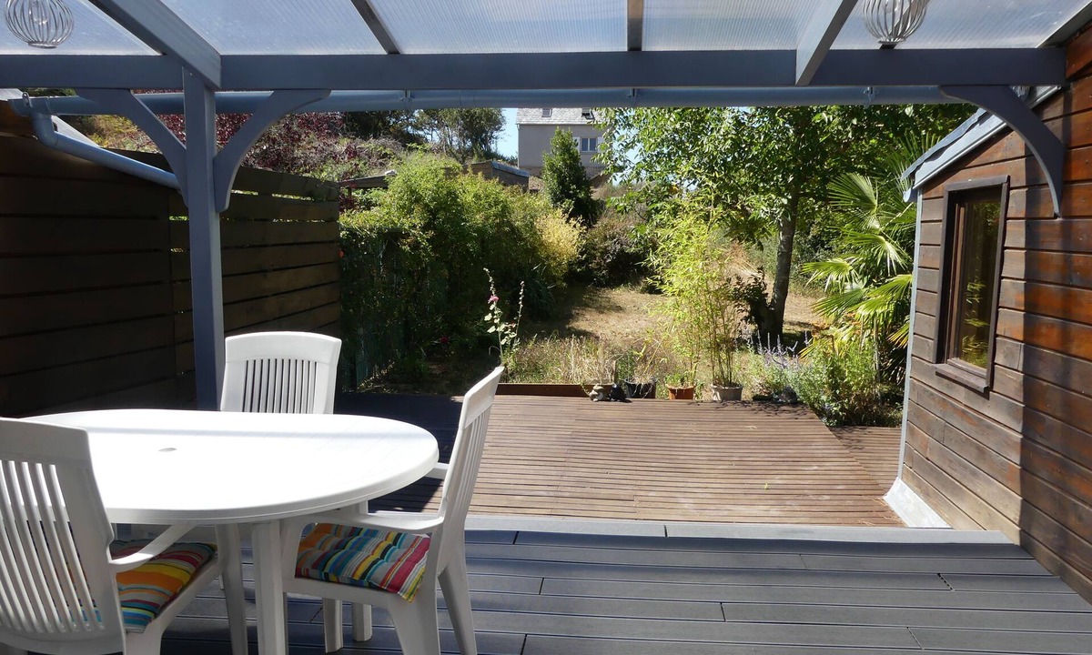 Logonna-Daoulas House | We stop renting.