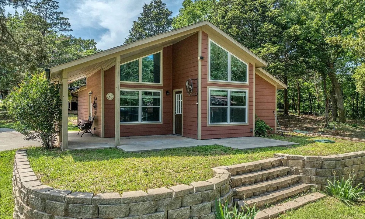 Pottsboro House | Weclome to Knot Shore on Lake Texoma with boat parking