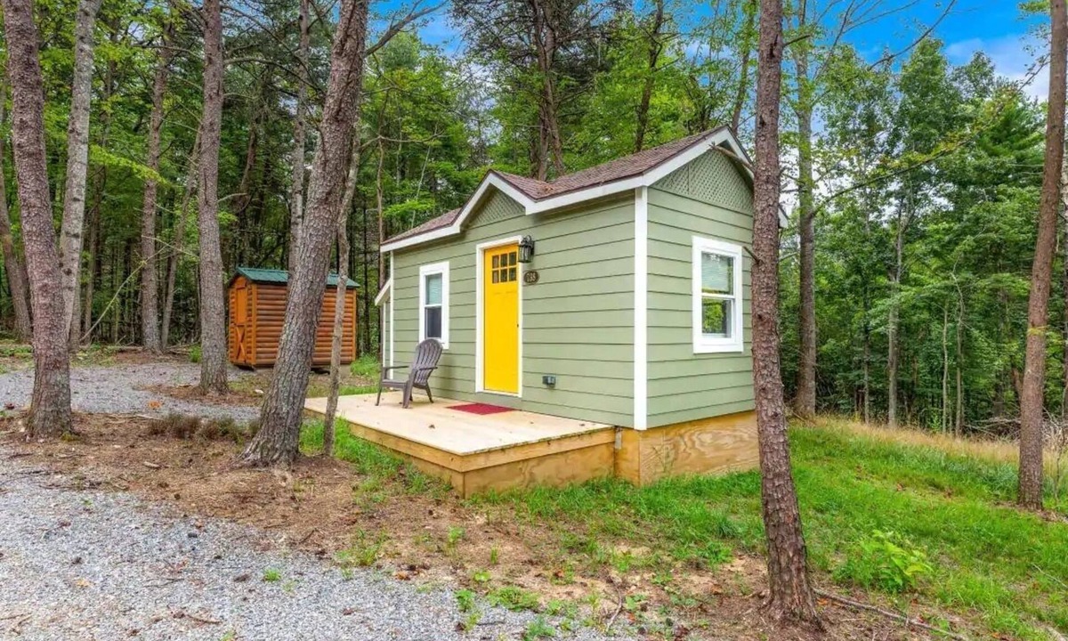 Ironto House | Weekend "Wee"treat - Floyd County Tiny House