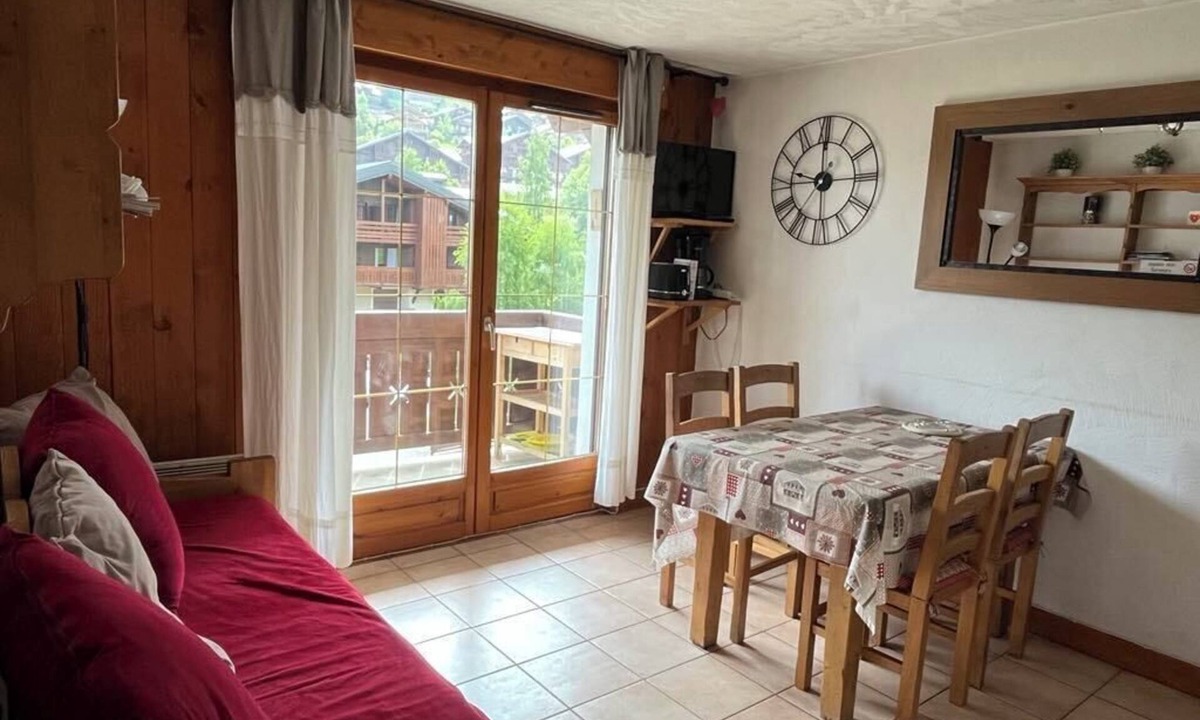 Mont-de-Lans Apartment | Weekly apartment for 4 people (5 max)