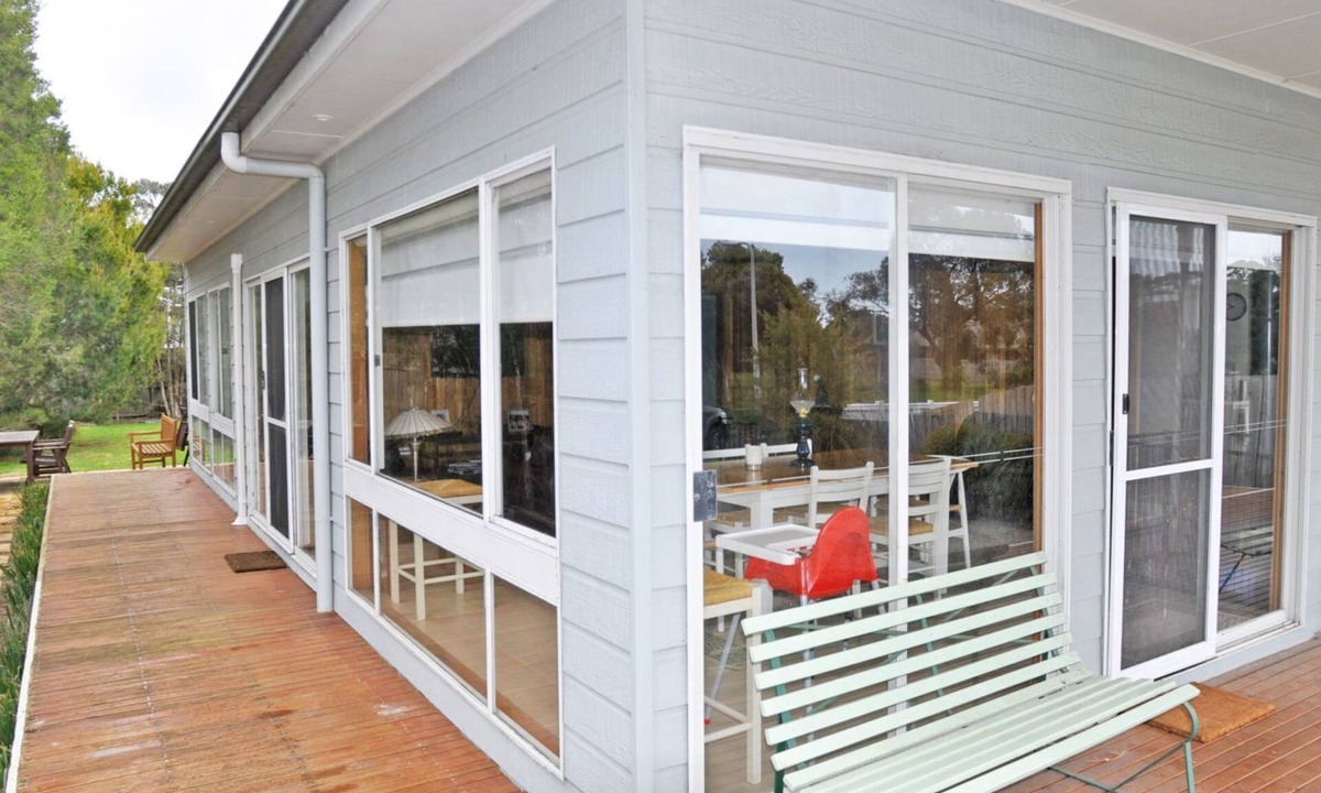Inverloch House | Welcome Break Pet Friendly