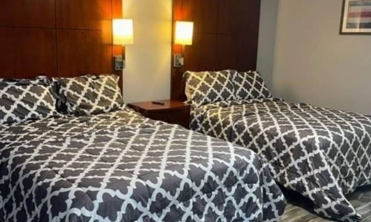 St. Marys Hotel | Welcome Inn