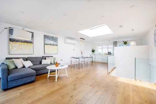 Covent Garden Apartment | Welcome London - The Piazza